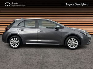 Toyota Corolla HYBRID LUNA HATCHBACK // REAR CAMER - Image 3