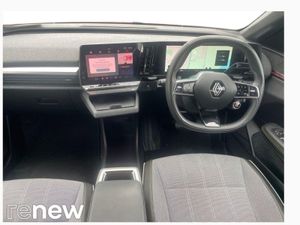 Renault Megane E-Tech Ev40 130hp Techno - Image 2
