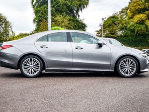 Mercedes-Benz CLA Class 200d Progressive Auto - Image 3