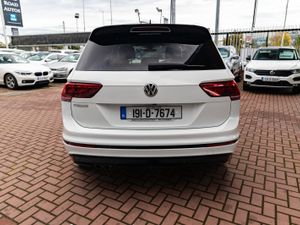 2.0 TDI 150HP R-LINE PAN ROOF 5DR ESTATE AUTOMATIC - Image 4