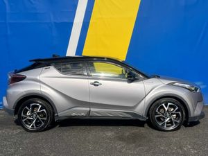 Toyota C-HR 1.8 HYBRID AUTO // DIAMOND CUT ALLOYS - Image 2