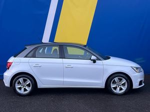 Audi A1 SPORTBACK 1.0 TSI AUTO // PARKING SENSORS - Image 2