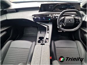 Peugeot 3008 Directors Car 210BHP Allure Trinity - Image 2