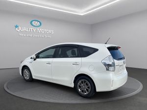 2014 PRIUS HYBRID *7 SEATER* (S57) - Image 4