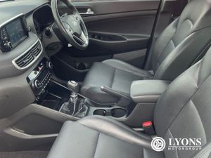 Hyundai Tucson 2WD Executive - Image 4
