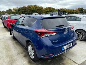 17 Auris icon 1.6 Diesel 180km NCT 6/27 Drives - Image 4