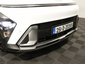 Hyundai Kona Hybrid Elegance - EX Demo - 1.6l Pet - Image 3