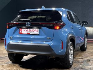 Toyota Yaris Cross 1.5 HYBRID AUTOMATIC - REVERSE - Image 3