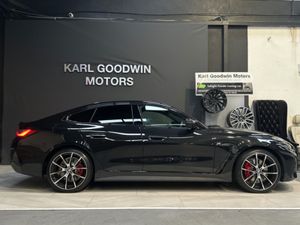 420i  AUTO M SPORT LOW MILEAGE - Image 4