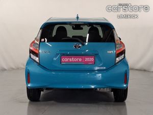 Toyota Aqua 1.5 Hybrid - Image 4