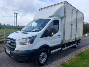 FORD TRANSIT 202' LUTON WITH TAIL LIFT - Image 3