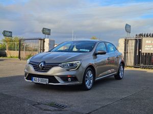 Renault Megane 1.5 dCi  Automatic - Image 2