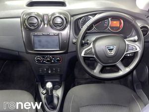 Dacia Sandero 1.0 75 Signature - Image 2