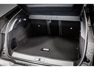 Peugeot 3008 Allure Hybrid 145HP - Image 2