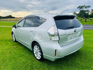 Toyota Prius 2014 Prius Alpha. 1.8 HYBRID - Image 4