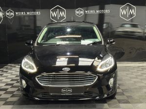 Ford Fiesta TITANIUM 1.1 85PS 5M 4DR - Image 4