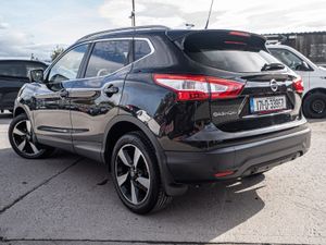 2017 Qashqai 1.6d Auto PREMIUM/1 owner/1yr warrant - Image 3