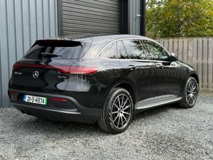 211 Mercedes EQC 400 Amg Line 4Matic - Image 3