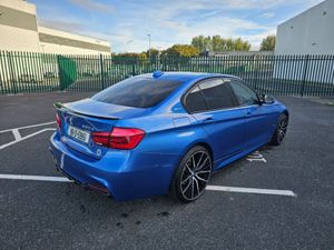 BMW 3-Series M SPORT, PLUG IN HYBRID, GREAT COLOUR - Image 4