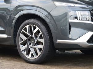 Hyundai Santa Fe 1.6 Phev 5DR Auto - Image 4