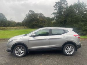 Nissan Qashqai 2014, low milage , belt done - Image 3