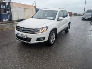 Volkswagen Tiguan 2.0 Tdi Auto 4WD 2012 - Image 3
