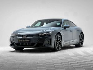 Audi e-tron GT GT 530HP QUATTRO - Image 3