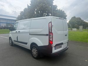 Ford Transit Custom 2017 INCLUDES VAT - Image 4