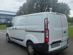 Ford Transit Custom 2017 INCLUDES VAT - Image 4