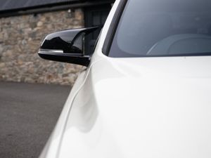 2017 BMW 320D AUTO M SPORT M PERFORMANCE - Image 4