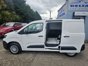 2022 PEUGEOT PARTNER  DOE 02/26 VAT INCLUSIVE - Image 4