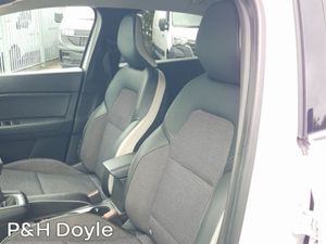 Renault Captur S Edition - Image 4