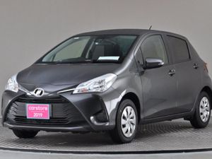 Toyota Vitz 1.0 Vvt-i Auto  reverse Camera - Image 3