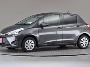 Toyota Vitz 1.0 Vvt-i Auto  reverse Camera - Image 4