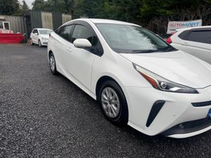 TOYOTA PRIUS 2022 HYRBID AUTOMATIC - Image 4