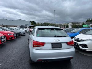 AUDI A1 2012 - Image 3