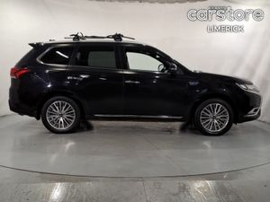 Mitsubishi Outlander 2.4l Plug-in EV Instyle 5 Se - Image 2