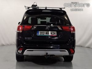 Mitsubishi Outlander 2.4l Plug-in EV Instyle 5 Se - Image 4