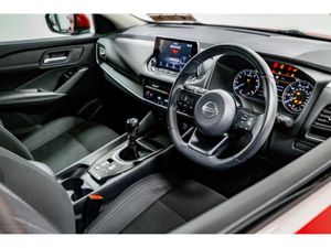 Nissan Qashqai *Low Mileage* ACENTA PREMIUM 1.3 Mi - Image 2