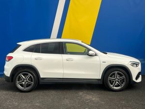 Mercedes-Benz GLA GLA250e PREMIUM 1.3 HYBRID ** HI - Image 2