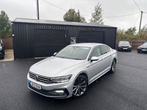 Volkswagen Passat 2020 R-Line 2.0Tdi Manual - Image 2