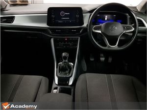 Volkswagen T-Roc Life 1.0 TSI M6F 110HP 5DR - Image 2