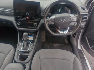222 Hyundai Ioniq - Image 4