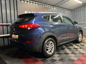 2018 Hyundai Tucson 1.6 Petrol Manual Low KMS - Image 3