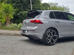 VW GOLF 2.0 TDI MK IN IN STUNNING MOONSTONE GREY - Image 4