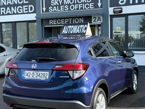 2014 Honda Vezel(HRV)1.5 hybrid auto,26k Miles - Image 4