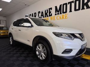 Nissan X-Trail 2.0 Petrol Hybrid Automatic - Image 3