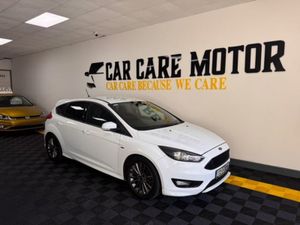 Ford Focus 1.0 St-line Ecoboost 125PS 5DR - Image 2