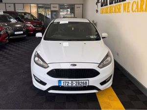 Ford Focus 1.0 St-line Ecoboost 125PS 5DR - Image 4