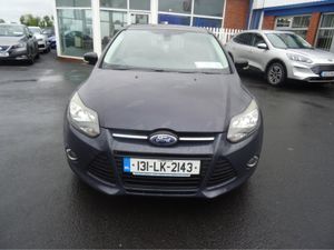 Ford Focus 1.0 ECOBOOST ZETEC 125PS 5DR - Image 2